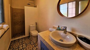 Unclassified image, 4 of 15, button - Azul 's Casa Del Paraiso: Beach, Pool, and Relaxation (Las Terrenas)