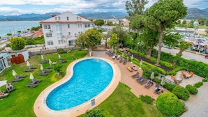 Double Room, Balcony, Pool View | Pool - Hotel Mutlu  (Muğla)