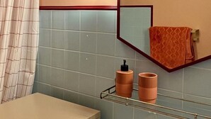 Bathroom - Vrbo Property (Orcières)