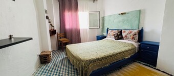 Maisonette with Rooftop Terrace at Bab Souk – AC, WiFi & Medina Views
