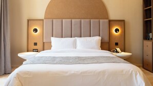 Comfort Double Room, 1 King Bed, Non Smoking, Air conditioning | In-room safe, desk, blackout curtains, iron/ironing board (on request) - St Anne Palace by Tritoni Prestige (FLORIANA)