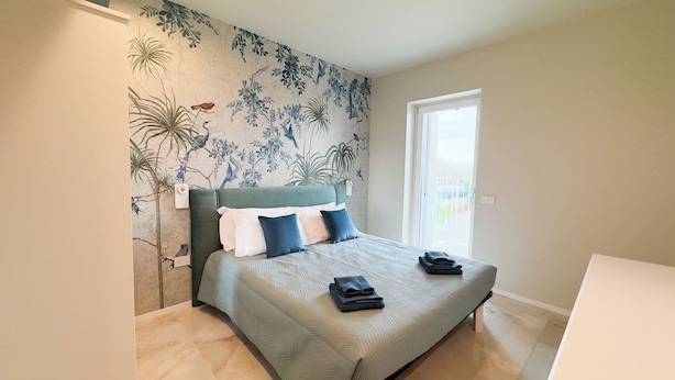 Căn hộ (2 Bedrooms) | 2 phòng ngủ, bàn ủi/dụng cụ ủi quần áo 