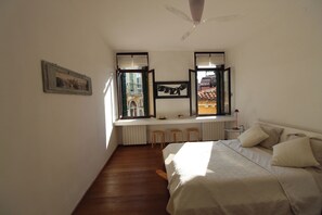 Room - Apartment in the Heart of Venice by Ca-sa Check (Venice)