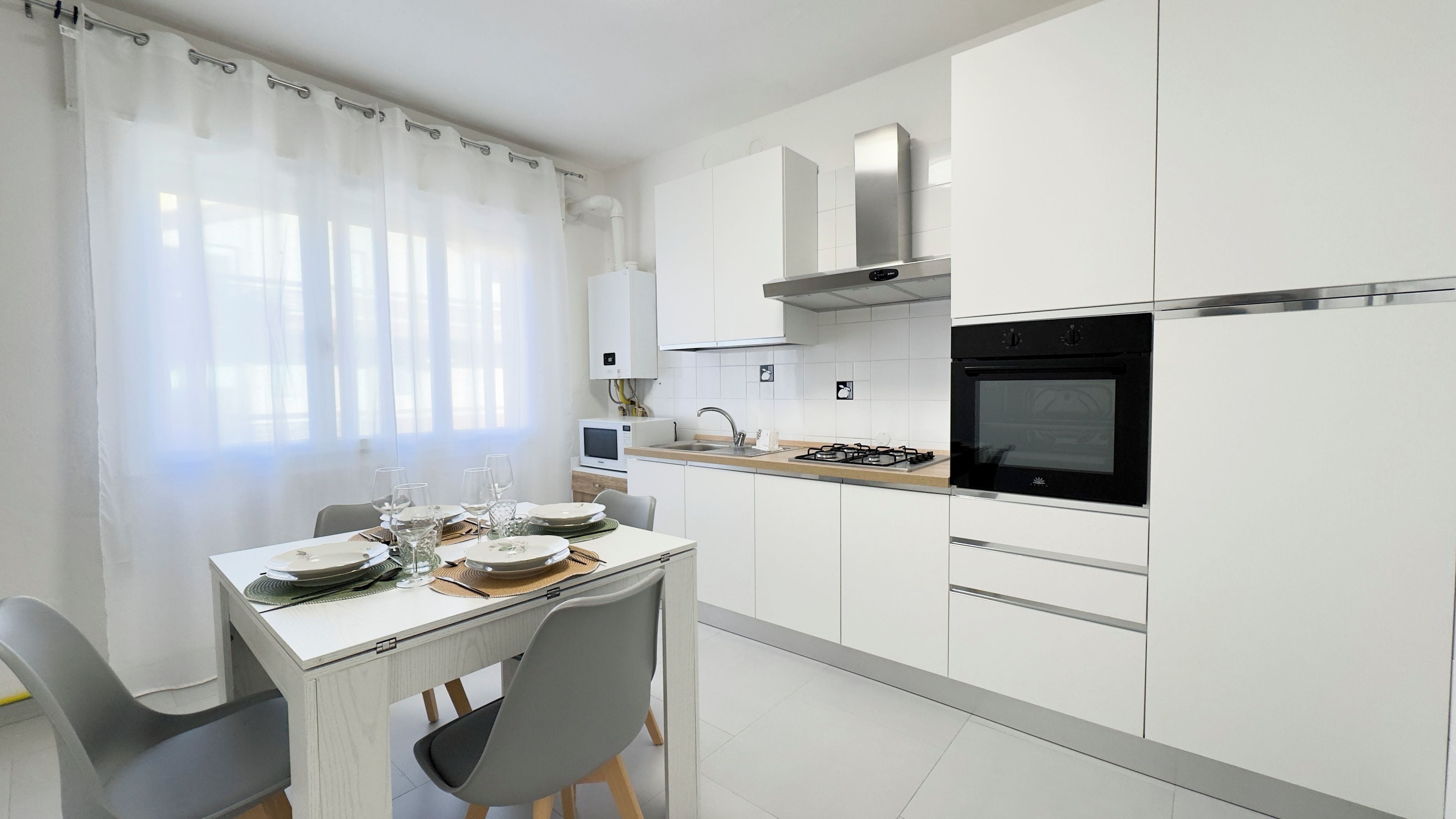 Apartment (2 Bedrooms) | Private kitchen