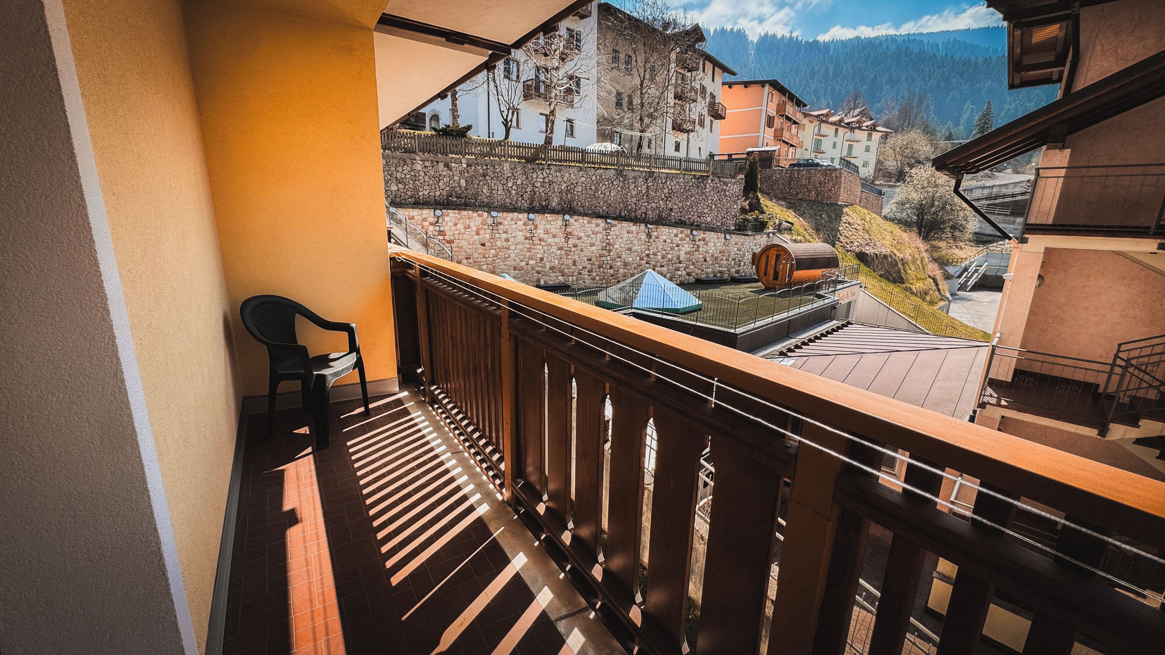 Apartment (2 Bedrooms) | Balcony