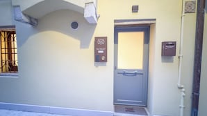 Interior entrance - Luxury Apartments Nicolò e Olivi by Ca-sa Chec (Chioggia)