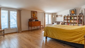 Room - Vrbo Property (Générac)