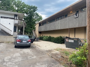 Exterior - Cozy West Side Apartment (Springfield)