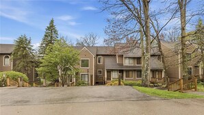 Exterior - Cozy and quiet 2 bedroom condo at Hidden Valley (Hidden Valley)