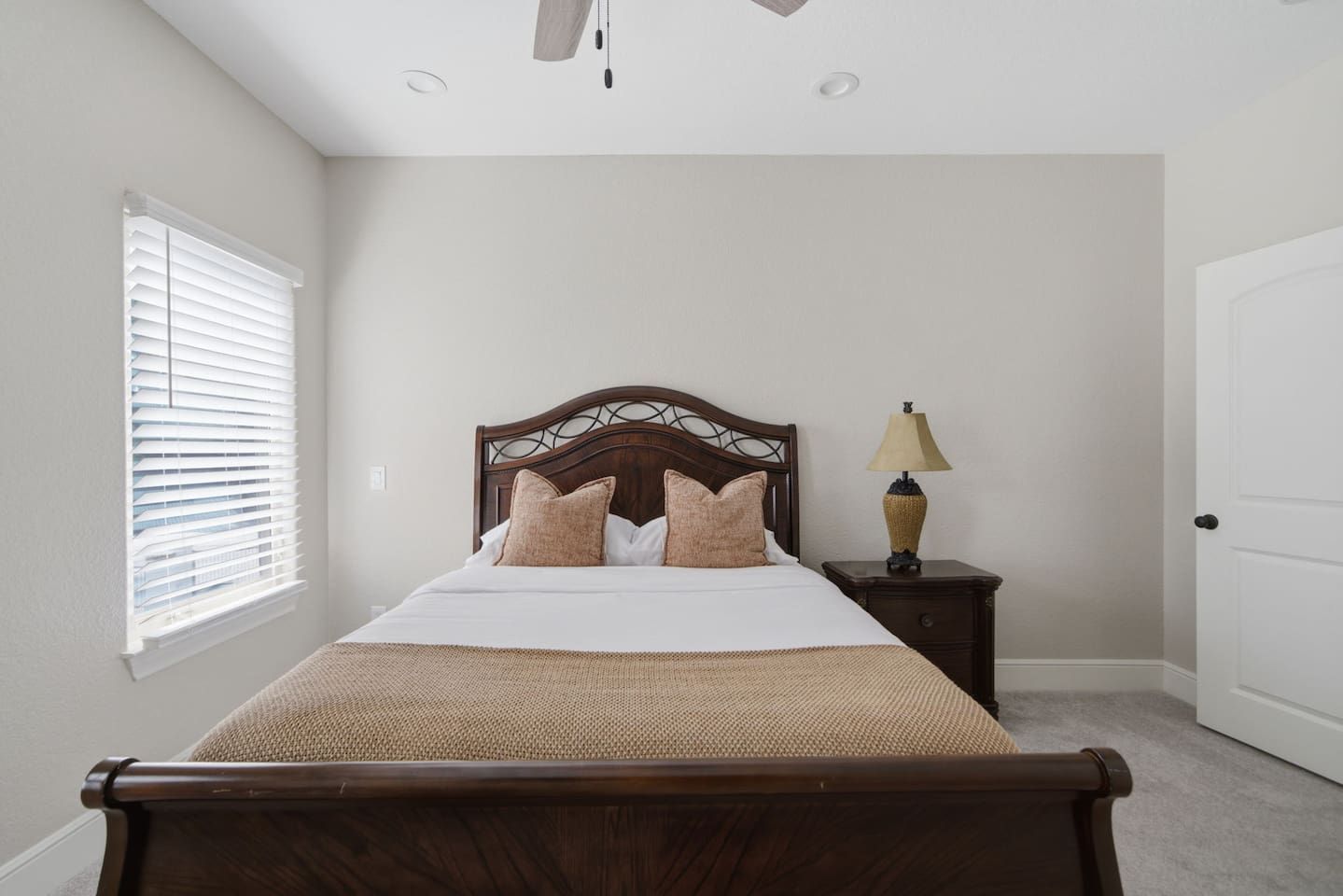 3 bedrooms, iron/ironing board, travel crib, WiFi