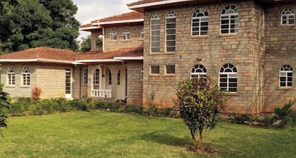 Royal Gardens Muthatari - Embu :Standard Double Room with Two Double Beds