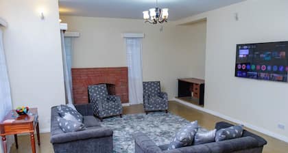 Royal Gardens Muthatari - Embu : Standard Double Room with Two Double Beds