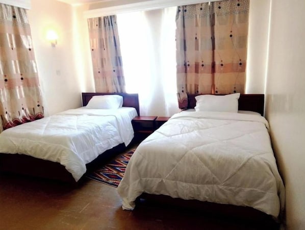 Room - Royal Gardens Muthatari - Embu : Standard Double Room with Two Double Beds (Embu)