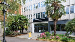Unclassified image, 2 of 12, button - Student Only Park House (Southampton)