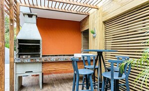 Outdoor dining - Cozy Studio Facing the Lagoon Sdr007 (Florianópolis)