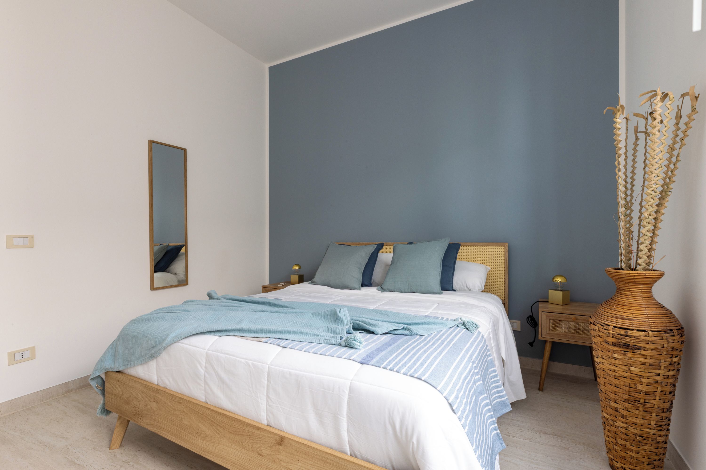 Apartment (2 Bedrooms)