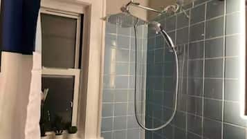 Jetted tub, towels, soap, toilet paper