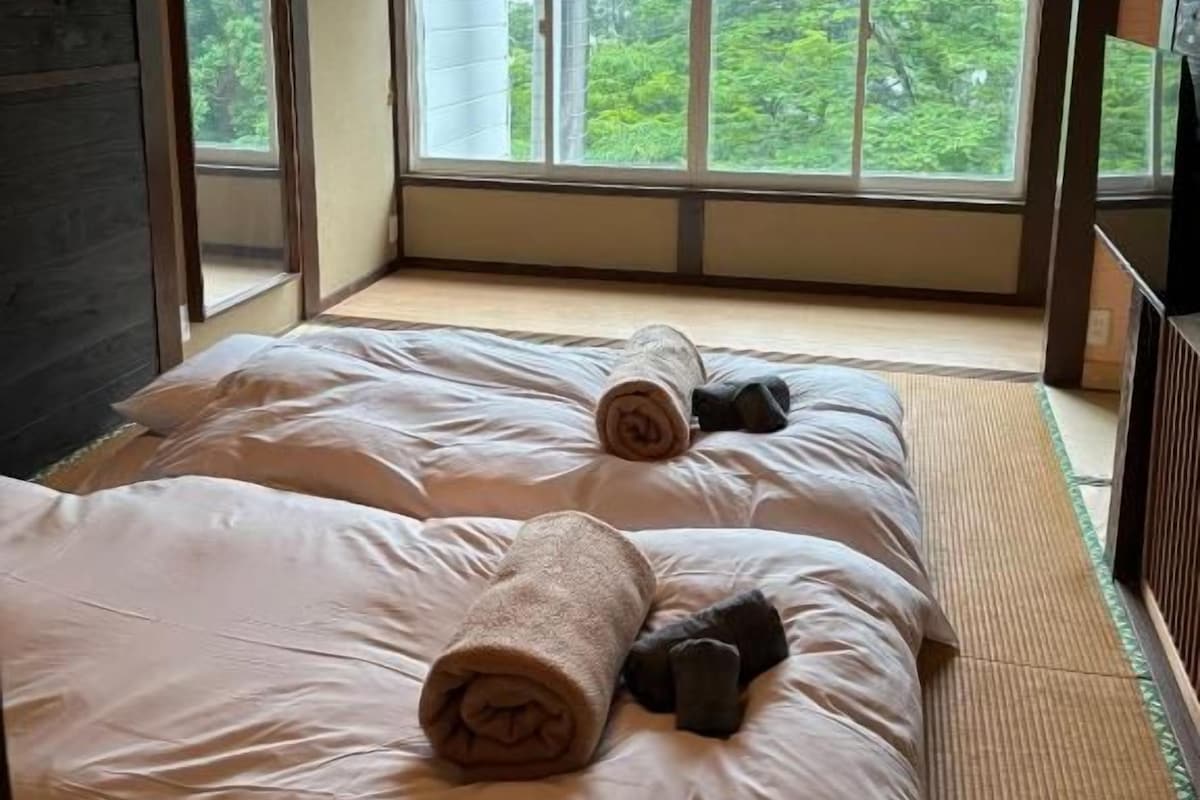 Deluxe Double Room, Garden View