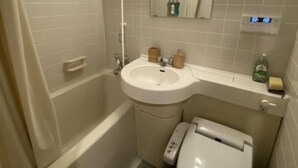 Deluxe Double Room, Garden View | Bathroom - Seifuso At Myoko (Myoko)