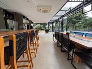 Dining - Chácara Rockie offers an experience of comfort, elegance, and exclusivity. (Itatiba)