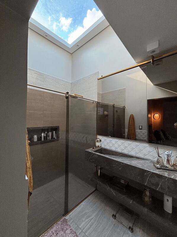 Bathroom - Chácara Rockie offers an experience of comfort, elegance, and exclusivity. (Itatiba)