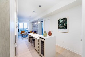 Interior - Elegant 2BR Haven | City Views & Free Parking (Toronto)