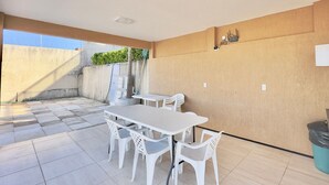 Outdoor dining - Beach Townhouses V (Aquiraz)