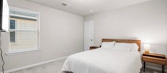 Comfort Meets Space - Feel Right at Home