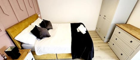Comfort Apartment, 2 Bedrooms, Private Bathroom