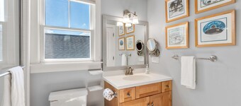 Beech Tree 2BR | Provincetown Beach Getaway