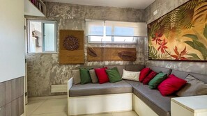 Deluxe Apartment | Living area - SHB Cobertura e Piscina Privativa  (GUARUJÁ)