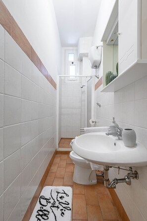 Unclassified image, 4 of 23, button - Vrbo Property (Roma)