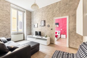 Unclassified image, 3 of 23, button - Vrbo Property (Roma)