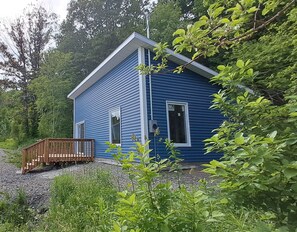 Exterior - Brand new cozy, 42sqm Bunky, close to Cabot Trail and NL-Ferry (Hillside Boularderie)