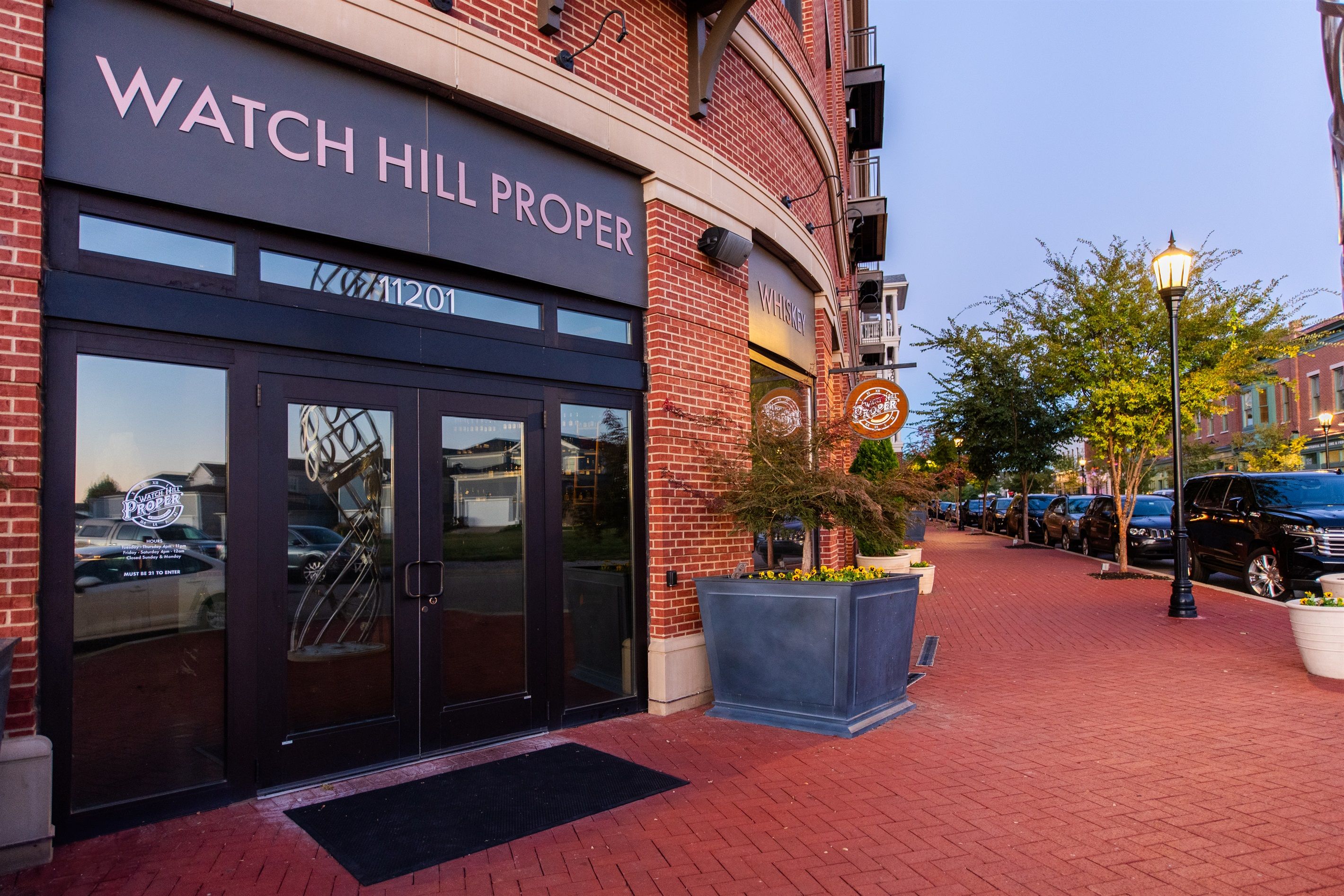 Nearby independently operated neighborhood dining; availability, hours, menus, and access are controlled by each business.