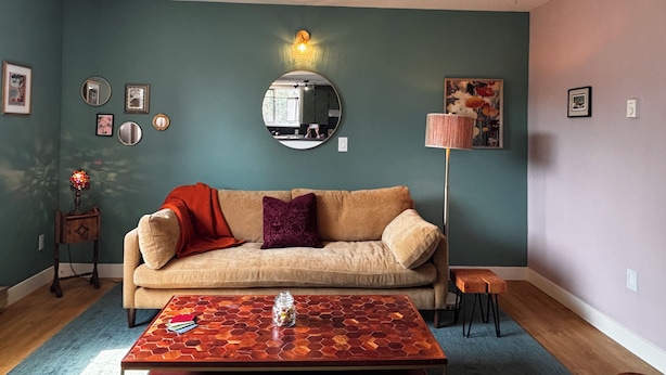 Unclassified image, 1 of 11, button - Charming 1-bedroom apartment two blocks from beach, Kelowna (Kelowna)