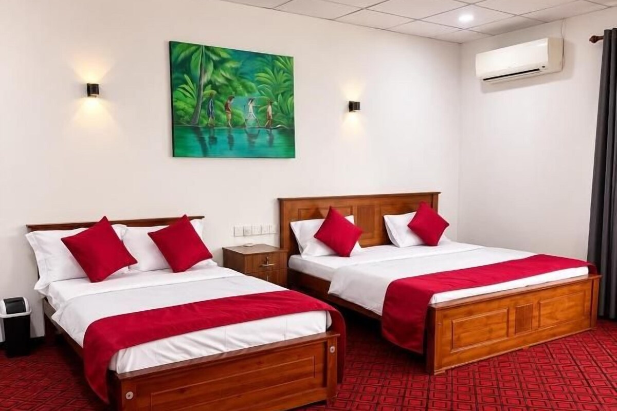 Family Double or Twin Room | WiFi (free)