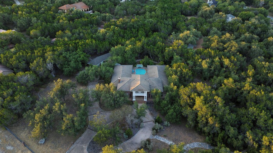 The Reset Estate by Avantstay Book for ACL Sleeps 22 Pool + Hot Tub + Sauna Casita 2 Acres