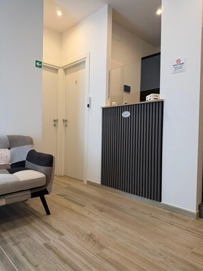 Unclassified image, 2 of 29, button - Corona boutique rooms (FIUMICINO)