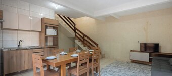 House in Condo w/ Pool Steps From the sea Oni0002