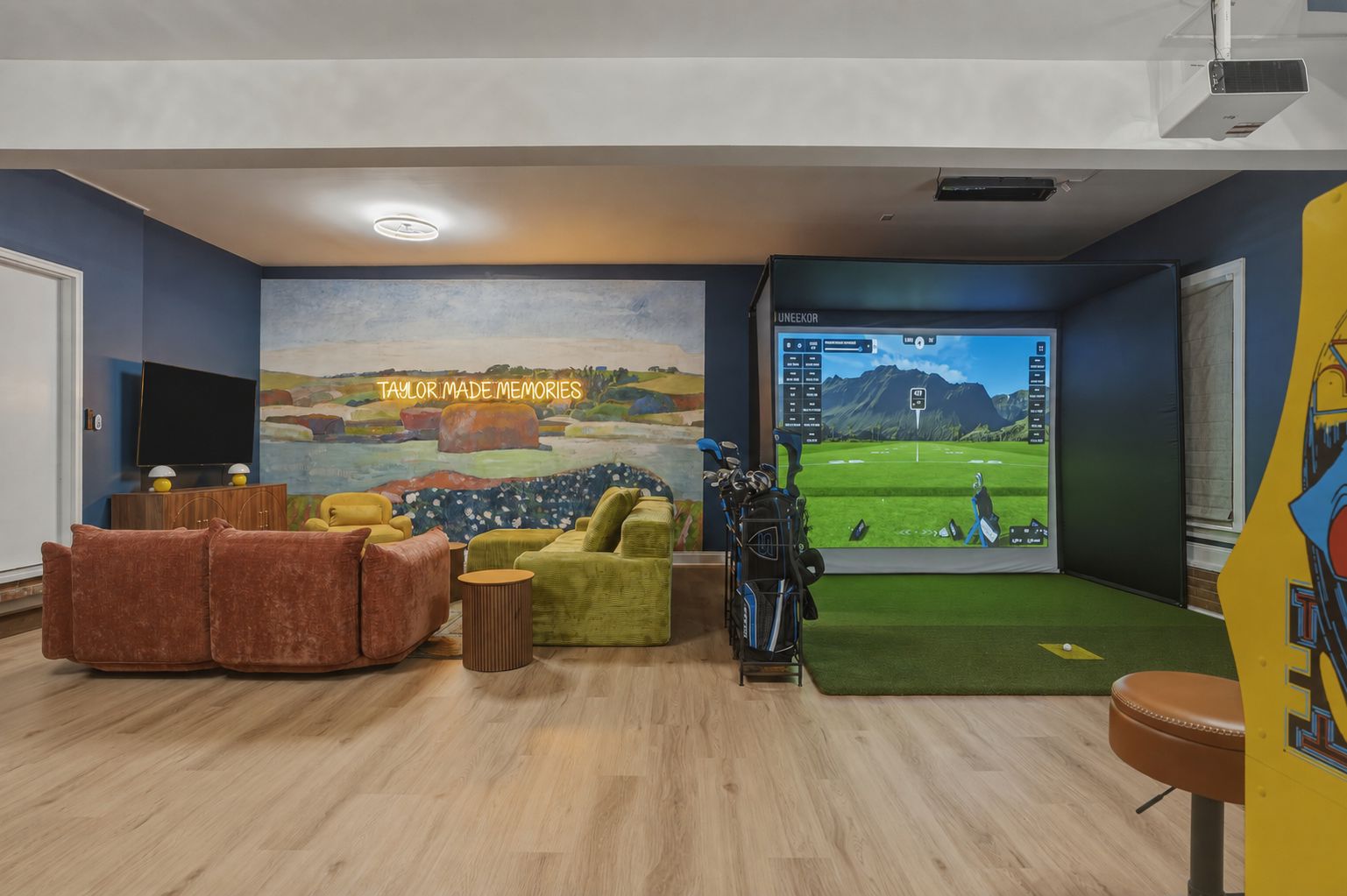 Luxury Retreatgolf Simpickeballspa&saunagamesmovie Roomsleeps 16 - Greenville, SC