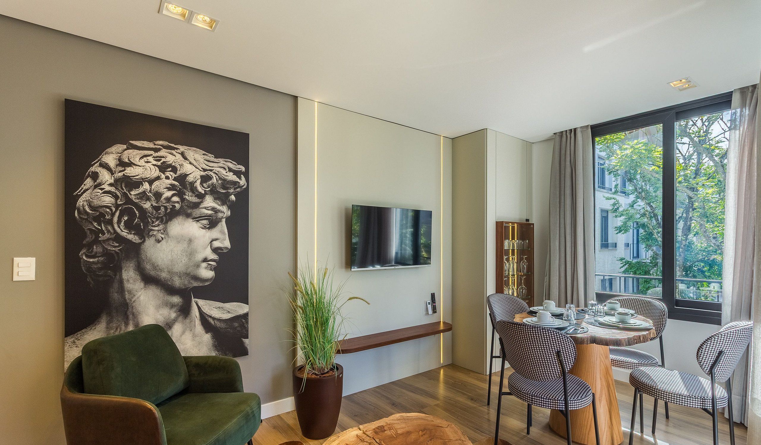 Departamento básico | Restaurantes