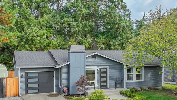 Exterior - 3-Bedroom Ranch Home, Private Yard, Long Driveway (Edmonds)