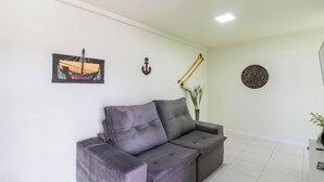 Basic Apartment | Living area | 40-inch TV with digital channels - Apart With Barbecue, 210 m From the Beach Csi0706 (Picarras)