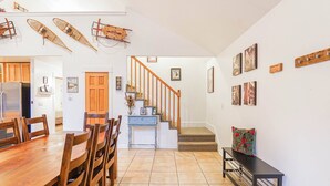 Dining - Adventure-Ready Chalet with Hot Tub & Fireplace (Deming)