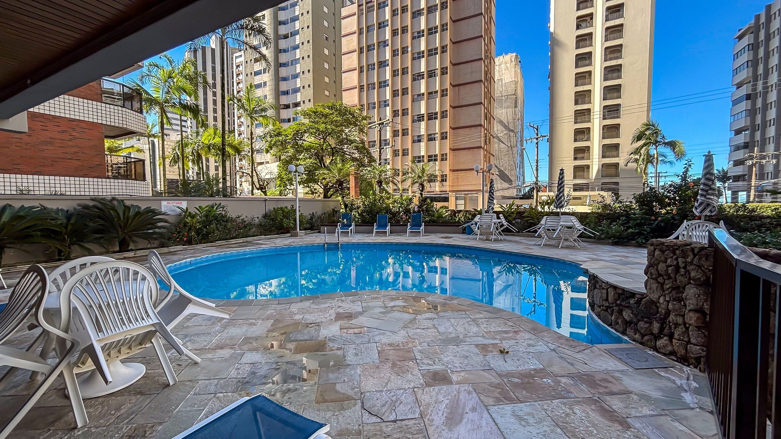 Apartamento | Piscina | Una piscina al aire libre