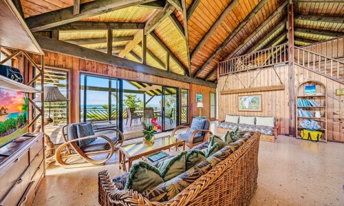 Fabulous 3-bedroom house in enchanting Anini for your getaway