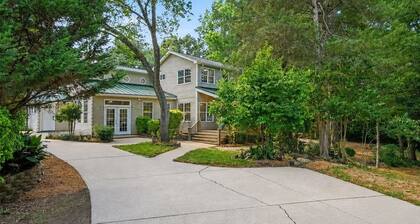 Springfield Ranch - Spacious 5BR + Hot Tub in Fort Mill Near Carowinds