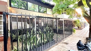 Imej tidak diklasifikasikan, 4 daripada 24, butang