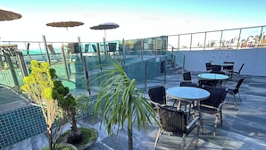 Outdoor dining - Melhores Flats - Divino, pertinho do mar (João Pessoa)